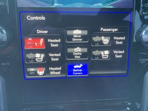 Used 2019 RAM 1500 Limited image 28