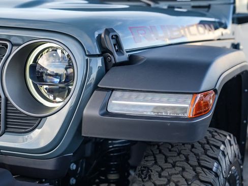 New 2025 Jeep Wrangler Unlimited Rubicon w/ Technology Group image 8