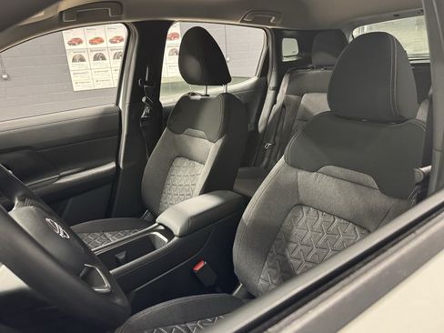 New 2026 Nissan Kicks SV w/ Cold Weather Package AWD/4WD image 19