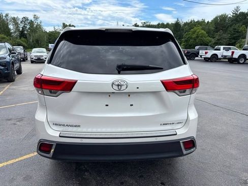 Used 2018 Toyota Highlander Limited AWD/4WD image 6