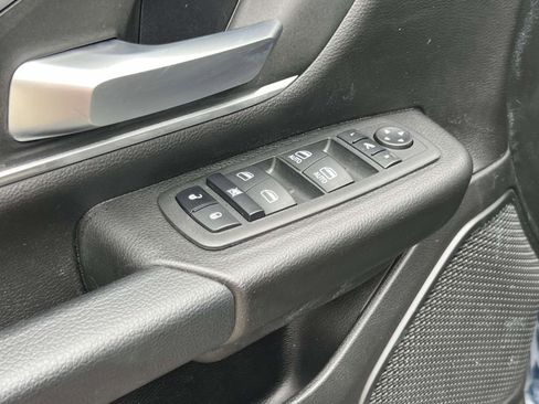 Used 2023 RAM 1500 Big Horn image 27