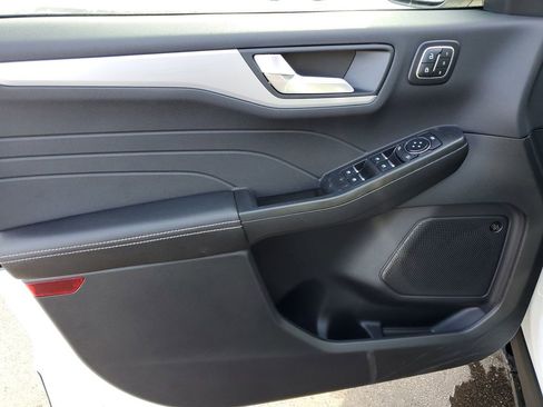 New 2026 Ford Escape SE w/ PHEV Premium Package image 25