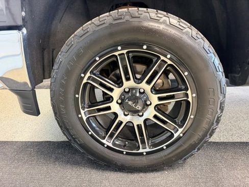 Used 2015 Chevrolet Silverado 1500 LT w/ LT Convenience Package AWD/4WD image 14