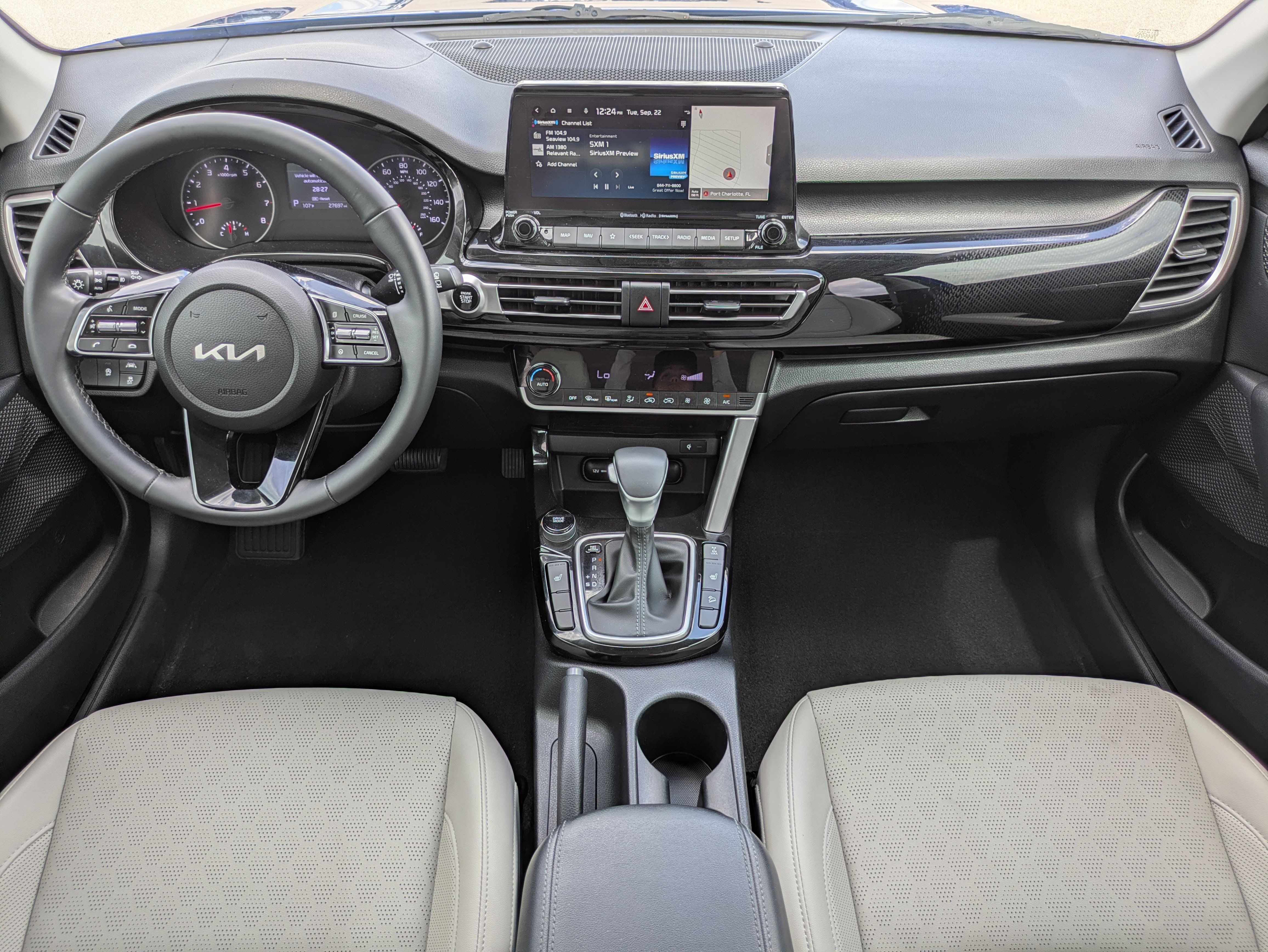 Used 2023 Kia Seltos EX AWD/4WD image 15