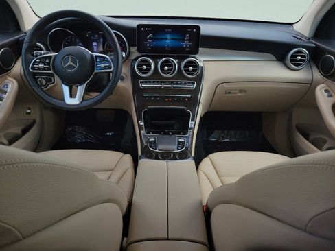 Certified 2022 Mercedes-Benz GLC 300 image 12
