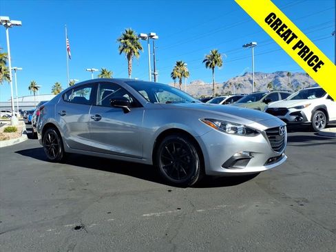 Used 2015 MAZDA MAZDA3 i SV image 1