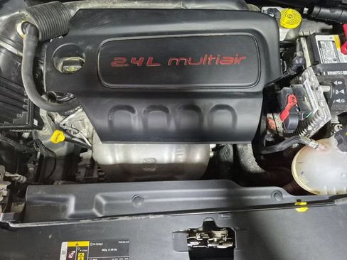 Used 2022 Jeep Compass Trailhawk AWD/4WD image 22