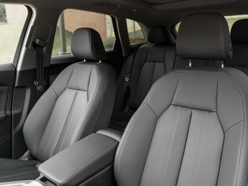 Certified 2025 Audi Q5 Premium AWD/4WD image 22