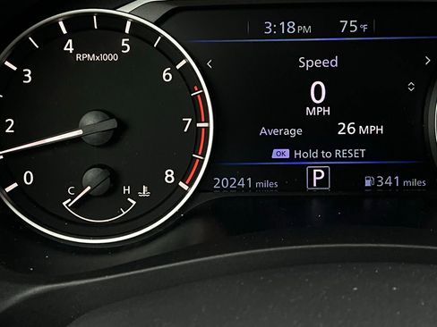 Used 2025 Nissan Altima 2.5 SV image 37