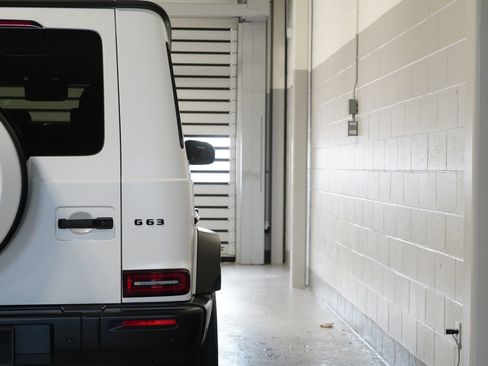 Certified 2025 Mercedes-Benz G 63 AMG 4MATIC image 11