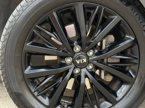 Used 2020 Kia Telluride SX image 9