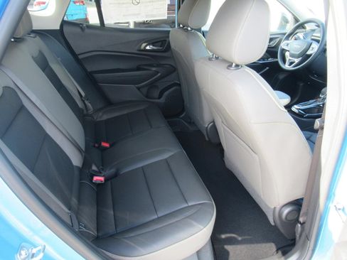 New 2026 Chevrolet Trax ACTIV w/ Driver Confidence Package FWD image 25
