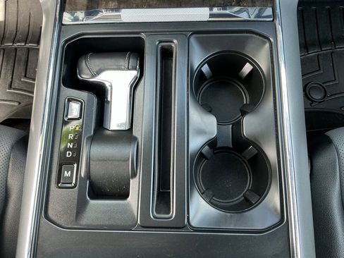 Used 2022 Ford F150 Lariat w/ Equipment Group 501A Mid image 67