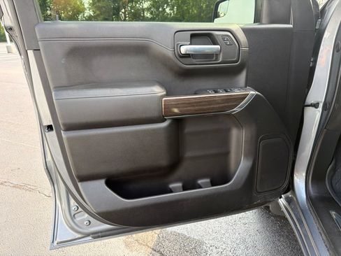 Used 2021 Chevrolet Silverado 1500 LT w/ Bed Protection Package AWD/4WD image 18