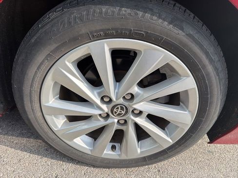 Used 2024 Toyota Camry LE FWD image 3