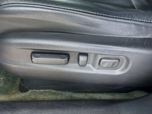 Used 2014 Honda Pilot Touring image 24