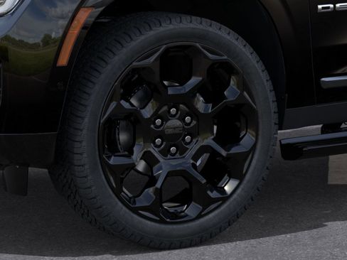 New 2026 GMC Yukon XL Denali Ultimate AWD/4WD image 9