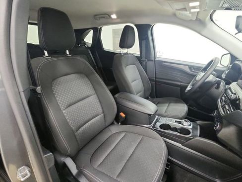 Used 2025 Ford Escape Active image 25
