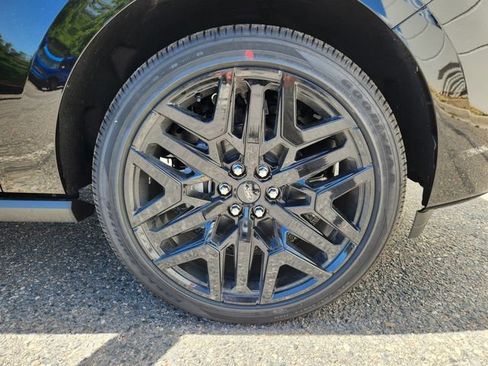 New 2026 Ford Expedition Max Platinum w/ Stealth Performance Package AWD/4WD image 18