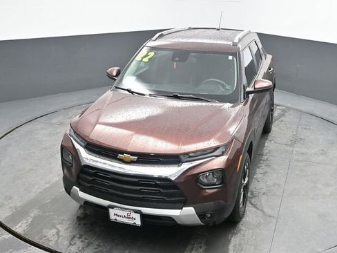 Used 2022 Chevrolet TrailBlazer LT w/ Driver Confidence Package AWD/4WD image 17