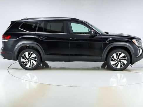 New 2026 Volkswagen Atlas SE FWD image 50