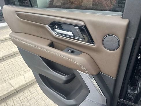 New 2026 GMC Yukon Denali Ultimate AWD/4WD image 30