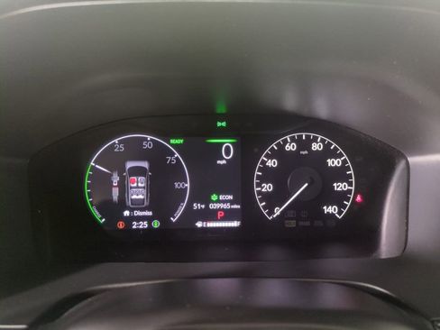 Used 2024 Honda CR-V Sport Touring image 18