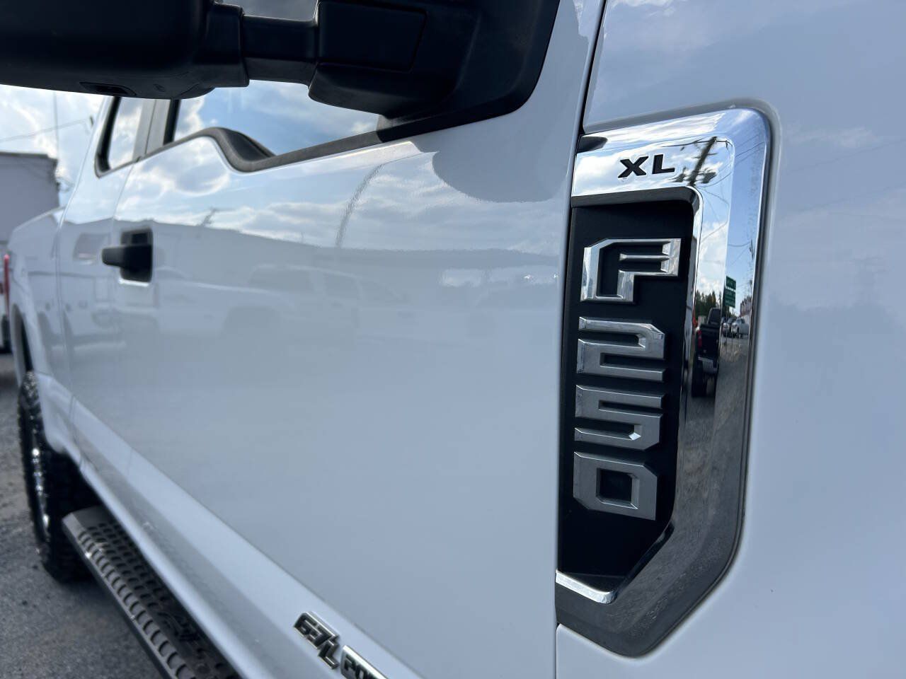 Used 2019 Ford F250 XL w/ XL Value Package AWD/4WD image 13
