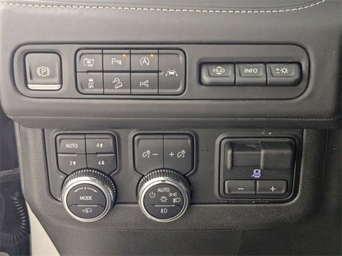 Used 2023 GMC Yukon Denali Ultimate image 16