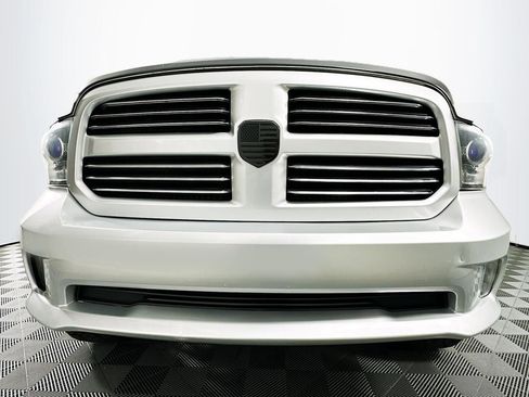 Used 2013 RAM 1500 Sport w/ Sport Premium Group image 3