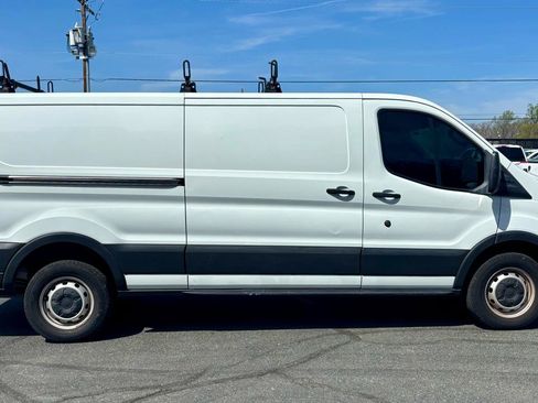 Used 2019 Ford Transit 250 148 Low Roof RWD image 5