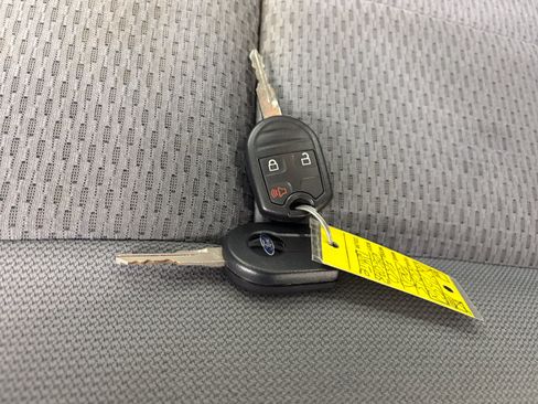 Used 2013 Ford F150 XL w/ Mid Equipment Group AWD/4WD image 21