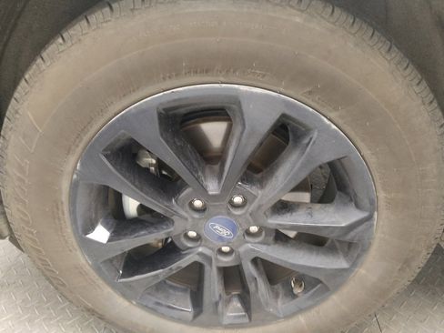 Used 2020 Ford Escape SE image 31