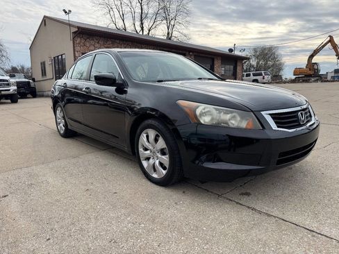 Used 2009 Honda Accord EX-L image 3