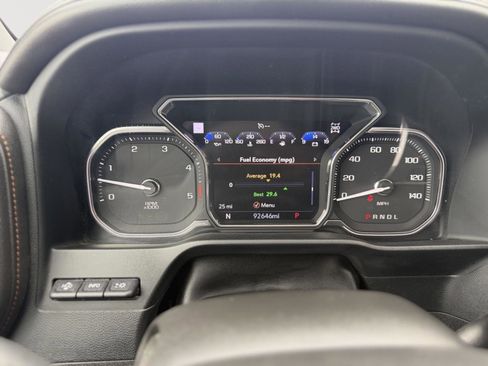 Used 2022 GMC Sierra 2500 AT4 w/ AT4 Premium Plus Package image 12