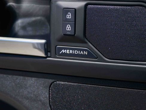 New 2026 Land Rover Defender 110 S AWD/4WD image 23