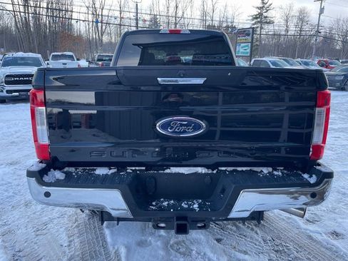Used 2019 Ford F350 XLT w/ XLT Premium Package image 6