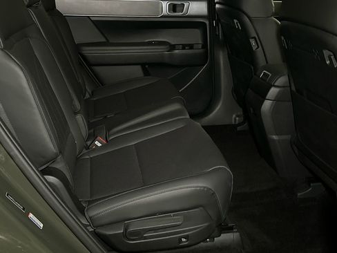 Used 2024 Hyundai Santa Fe SEL AWD/4WD image 13