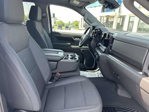 Certified 2024 Chevrolet Silverado 1500 LT AWD/4WD image 25