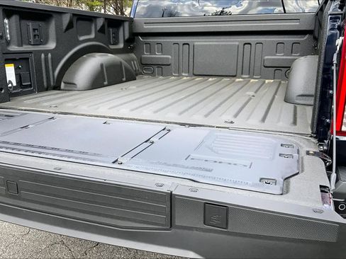 Used 2025 Ford F150 Raptor AWD/4WD image 33