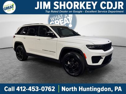 Used 2023 Jeep Grand Cherokee Altitude