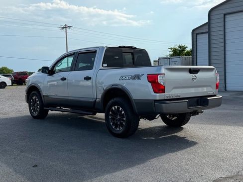 Used 2019 Nissan Titan PRO-4X AWD/4WD image 7