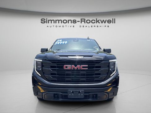 Used 2024 GMC Sierra 1500 Pro w/ Graphite Edition AWD/4WD image 7