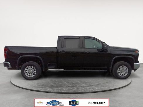 Used 2025 Chevrolet Silverado 2500 LT w/ Convenience Package AWD/4WD image 6