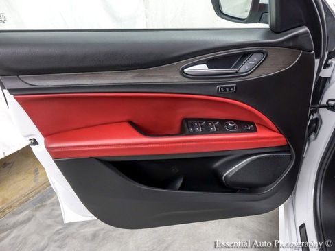 Used 2021 Alfa Romeo Stelvio Ti w/ Active Assist 2 Package TI image 25