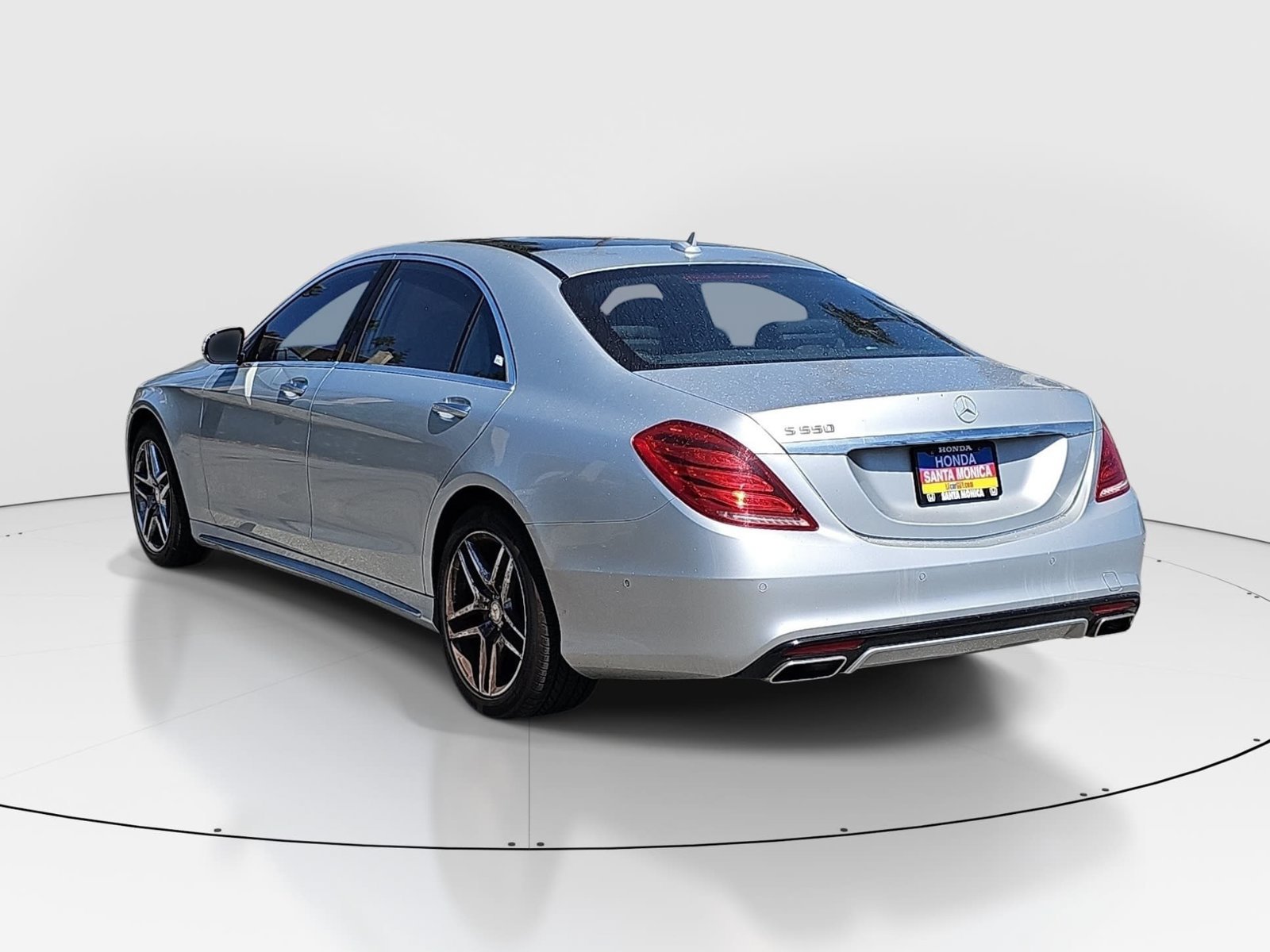 Used 2015 Mercedes-Benz S 550 Sedan image 7