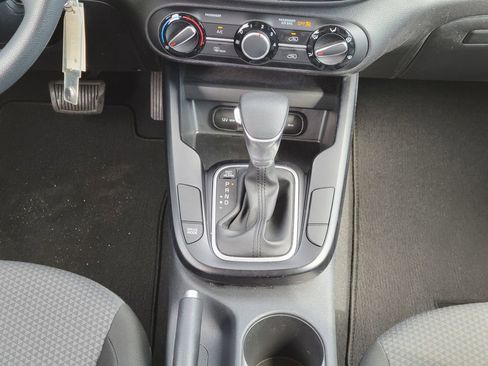 Used 2020 Kia Soul LX image 20