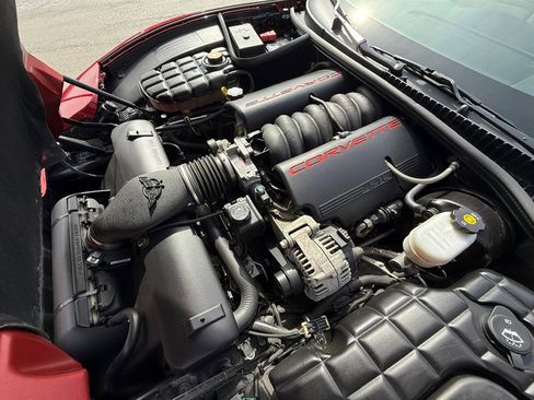 Used 2004 Chevrolet Corvette Convertible w/ Preferred Equipment Group image 26