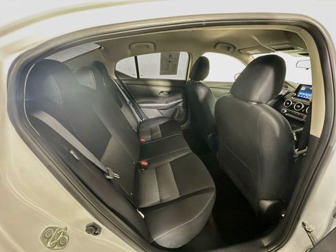 Used 2024 Nissan Sentra SV FWD image 28