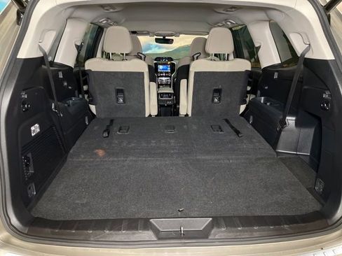 Used 2019 Subaru Ascent Premium w/ Popular Package #3 AWD/4WD image 48